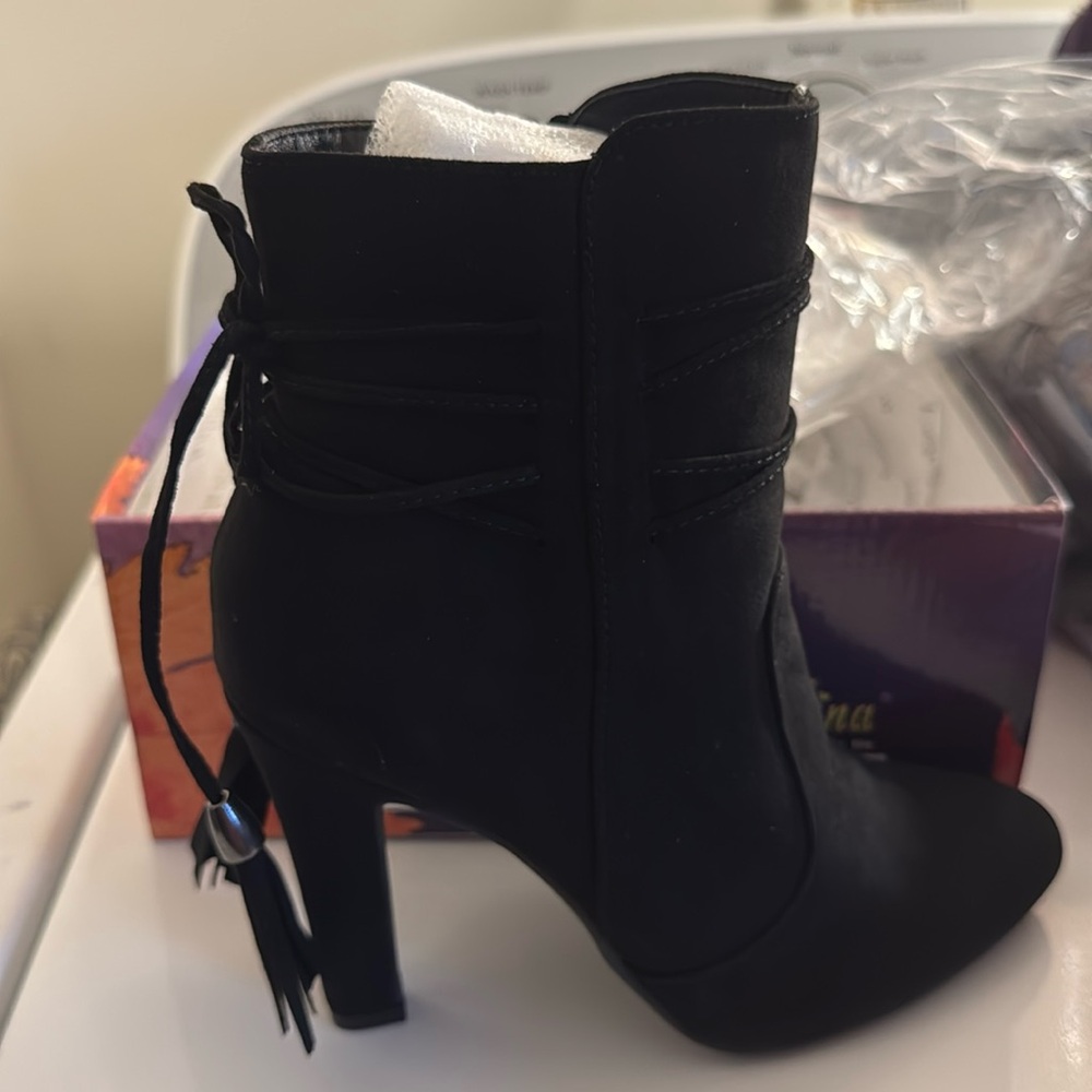 Black boots